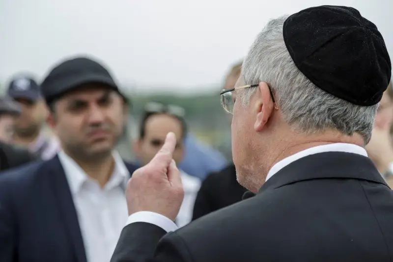המסע לפולין