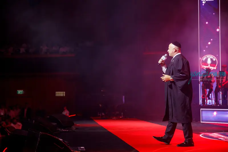019 Yonatan Halperin