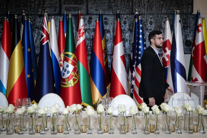 WORLD HOLOCAUST FORUM