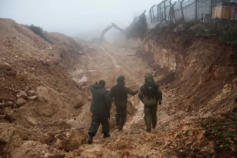 חיילים צפון גשם