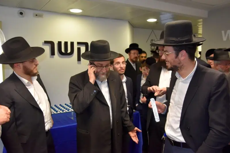 משרדי קהילות צילום בחזית (17)