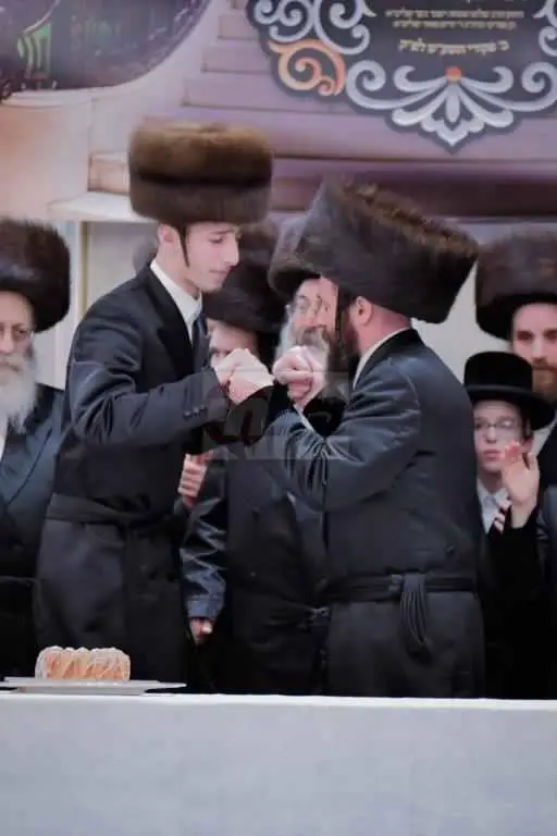 אירוסין ויז'ניץ צילום יהושע פרוכטר (43)