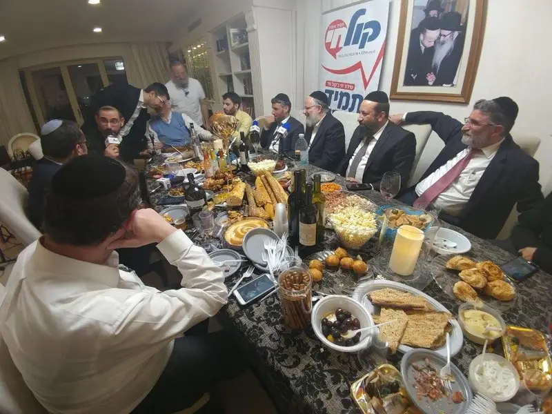 טוקר אורח לפורים