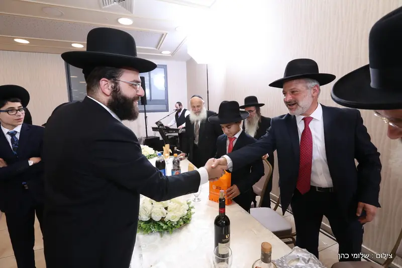 בר מצוה לבן של בצלאל קאהן צילום שלומי כהן (35)