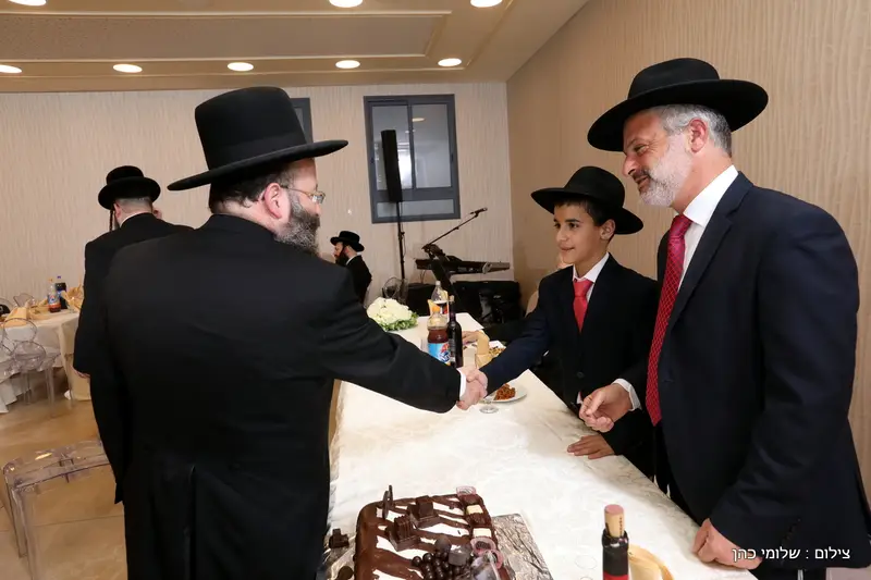 בר מצוה לבן של בצלאל קאהן צילום שלומי כהן (7)