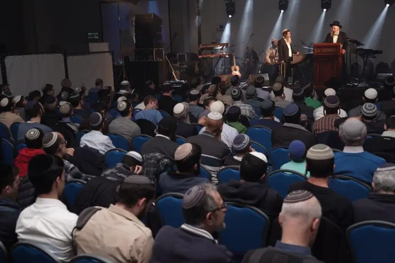 התוועדות ט''ו בשבט הרב יוסיפון צילום הלל מאיר (20)