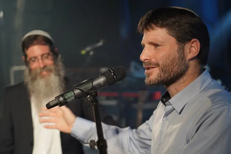 התוועדות ט''ו בשבט הרב יוסיפון צילום הלל מאיר (27)