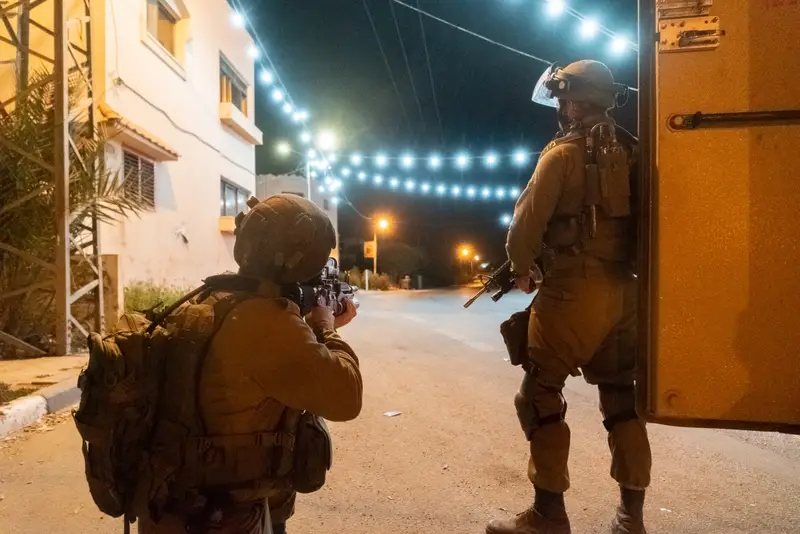 חיילין