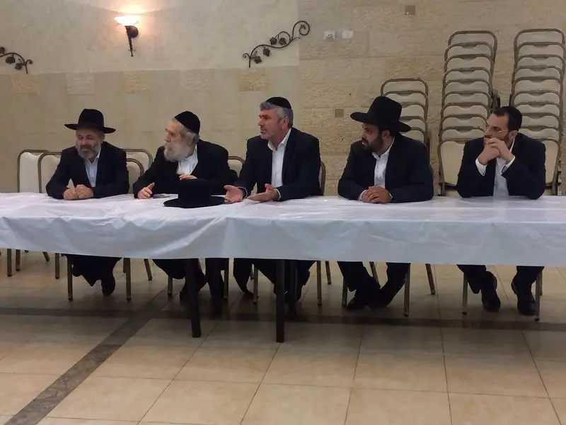 חברי מועצה אשדוד ליברמן שור אמסלם