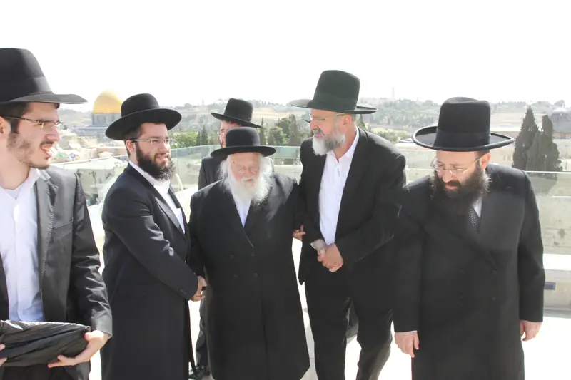 ק חיים קנייבסקי כותל מקום המקדש