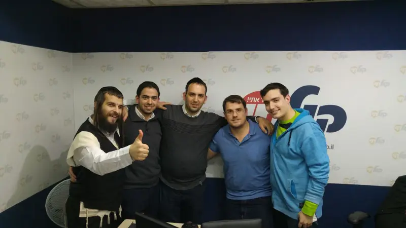 אלי לאופר ויואלי 4