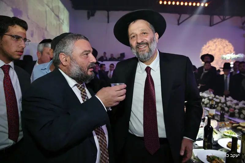 דרעי אבוטבול