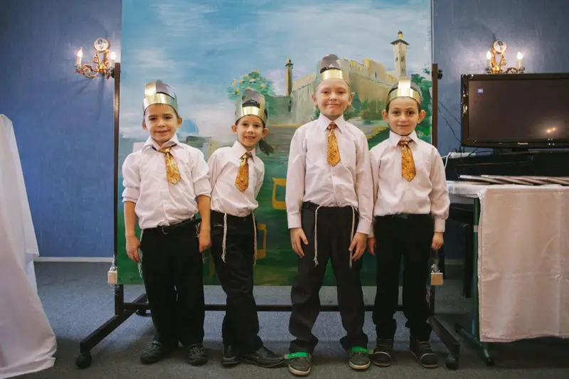 חלק מהתלמידים (1) ילדים מוסקבה