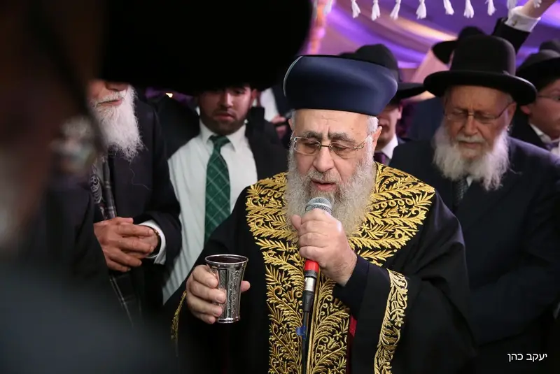 חתונה דרעי עם חכם שלום כהן, הרב יהודה דרעי והרב יצחק יוסף (2)