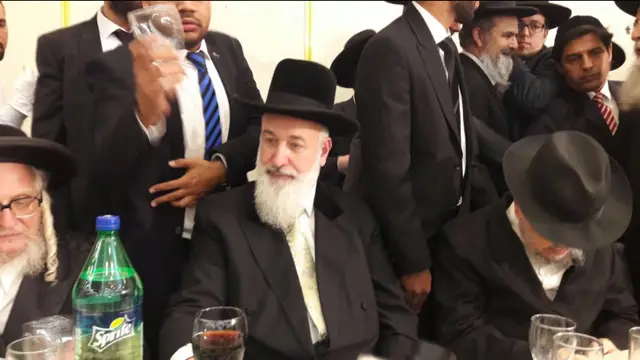יונה מצגר