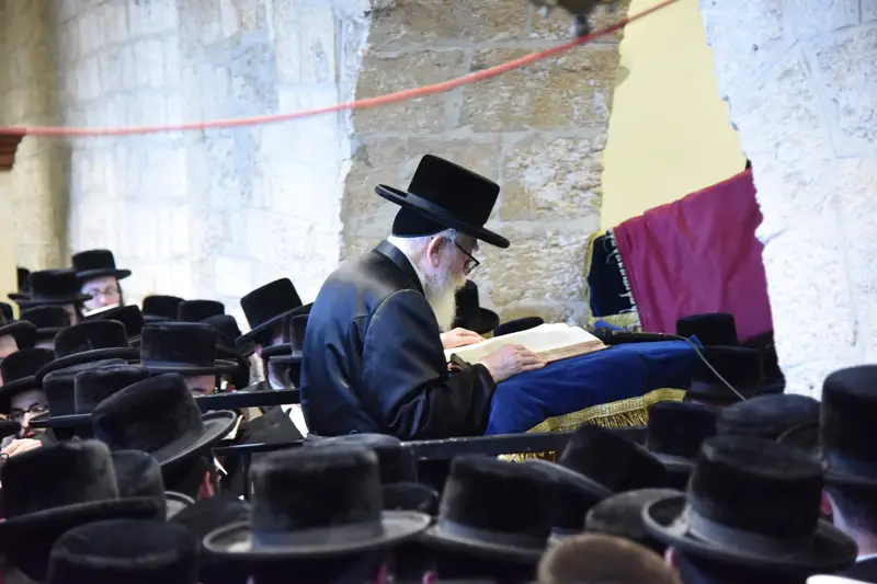 משה גולדשטיין סקווירא חברון קבר רחל (22)