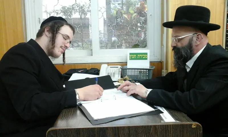 שניידר