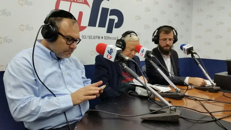 אבי רוזן שאול מייזליש איציק שיינפד שידורי המהפכה