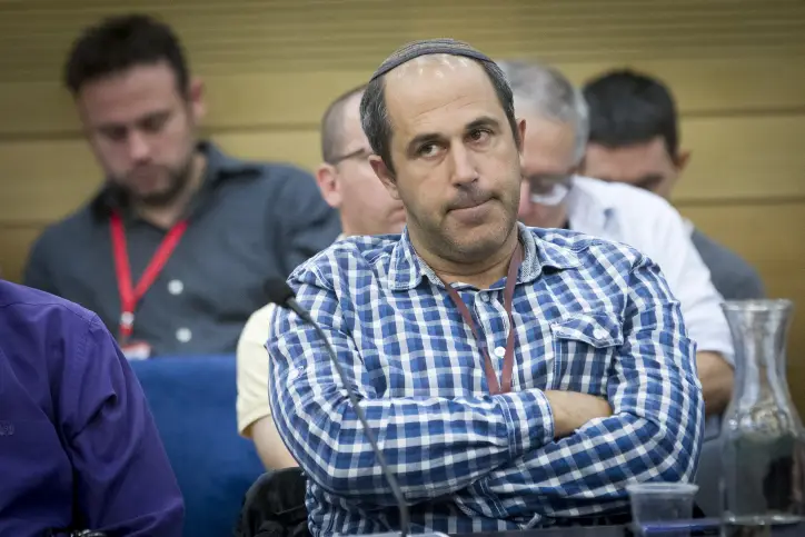 קינג, יוצא למלחמה