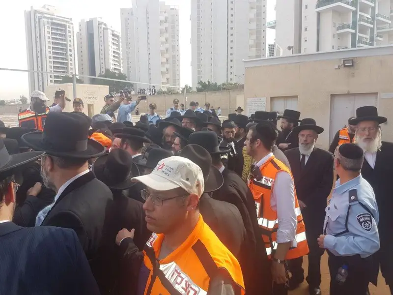 הקבורה 002