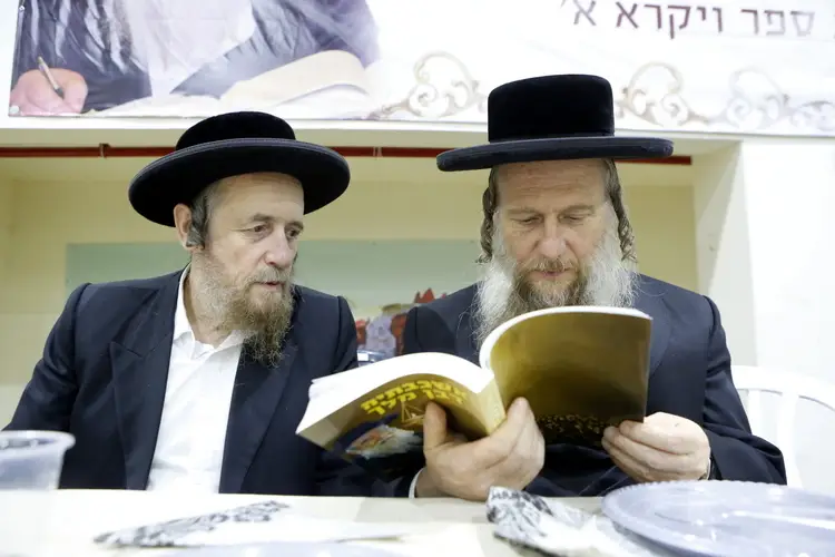 יארצייט ר' לייבל מינצברג צילום קובי הר צבי (20)