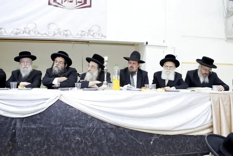 יארצייט ר' לייבל מינצברג צילום קובי הר צבי (26)