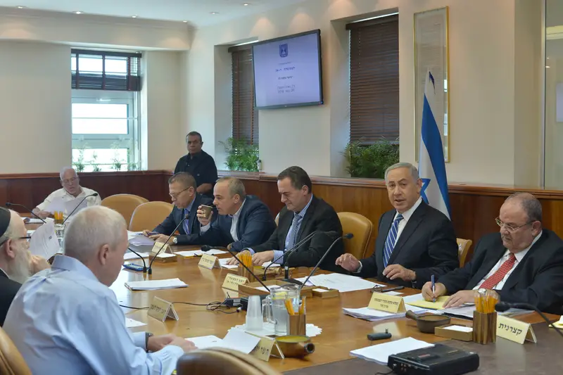 "ממשלה מצויינת. ימנית ופרו יהודית" ישיבת הממשלה