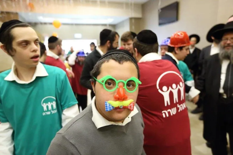 אם אתה משמח את שלי. מסיבת ראש חודש אדר עם הילדים המיוחדים צילום יעקב נחומי (10)
