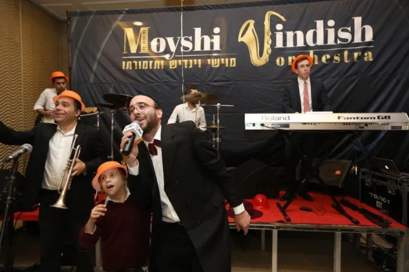 אם אתה משמח את שלי. מסיבת ראש חודש אדר עם הילדים המיוחדים צילום יעקב נחומי (5)