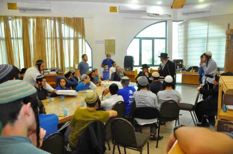 ביקור האדמו''ר מקאליב בצפון צילום אלקנה קליין (18)