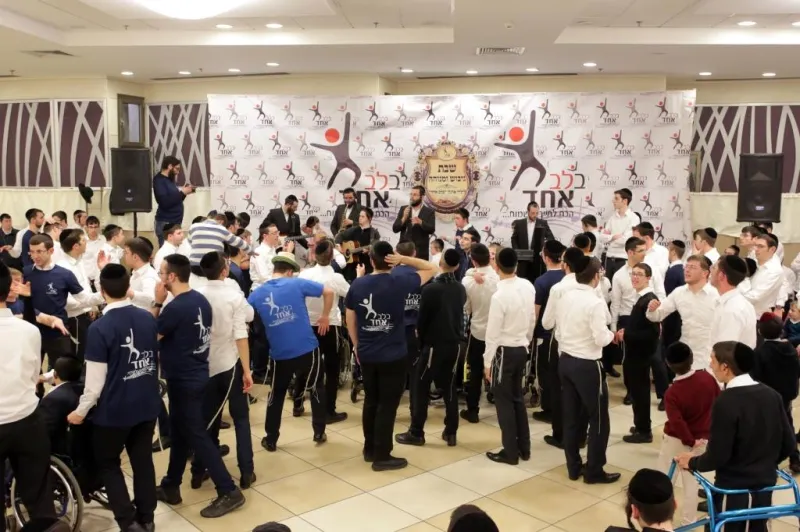 בלב אחד מוצ''ש צילום קובי הר צבי (1)