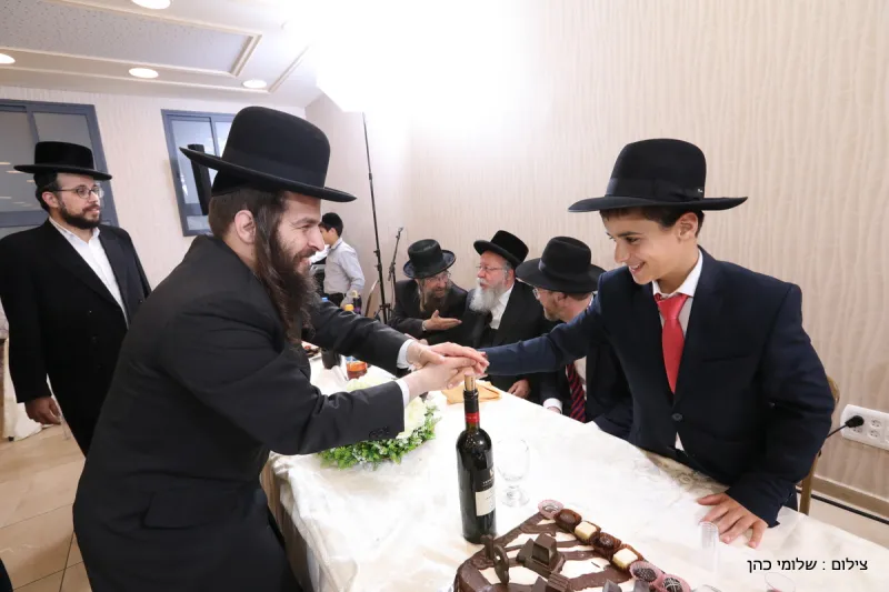בר מצוה לבן של בצלאל קאהן צילום שלומי כהן (53)