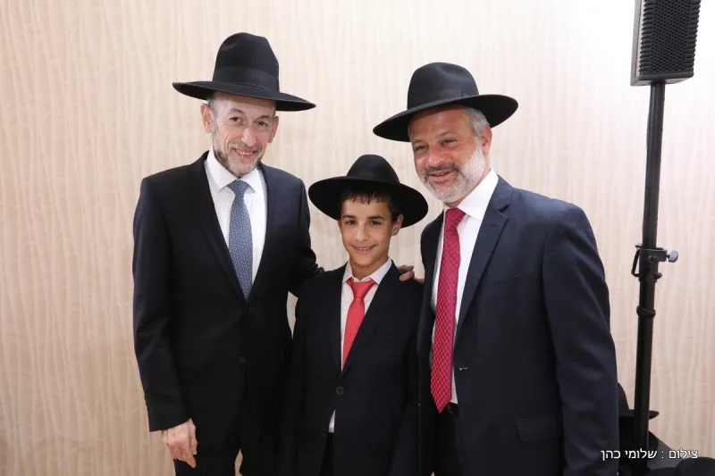 בר מצוה לבן של בצלאל קאהן צילום שלומי כהן (66)
