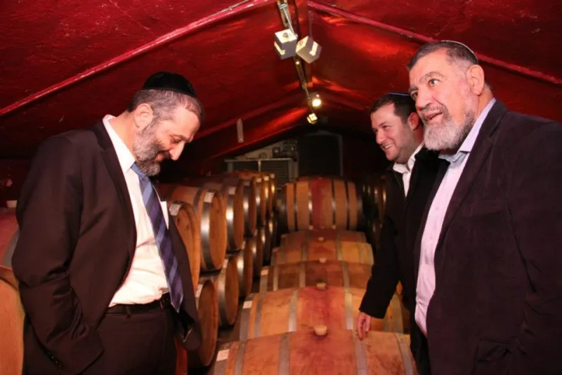 דרעי ויוסי דגן ביקב הר ברכה