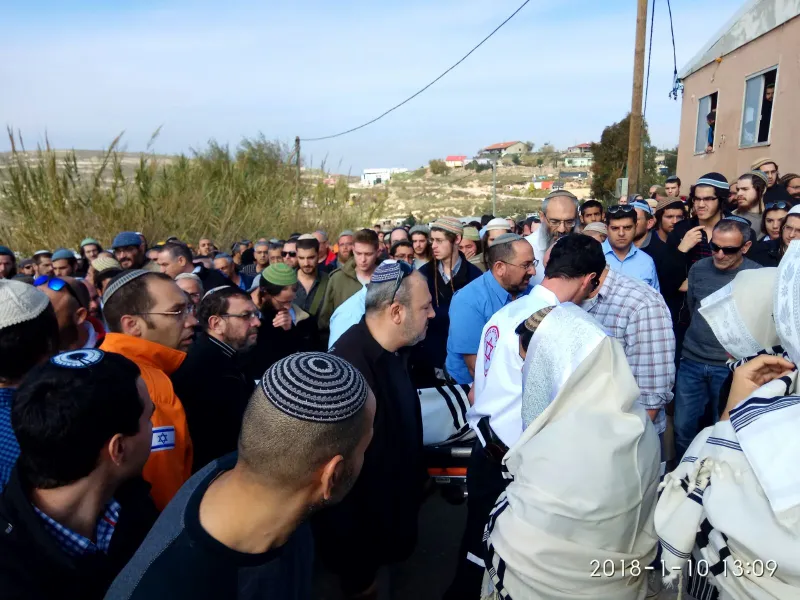 ההלוויה