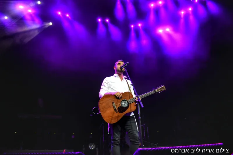 הופעה ישי ריבו אסרו חג צילום אריה לייב אברמס' (14)