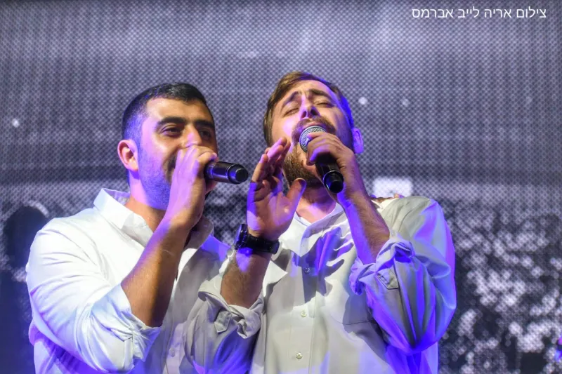 הופעה ישי ריבו אסרו חג צילום אריה לייב אברמס' (24)