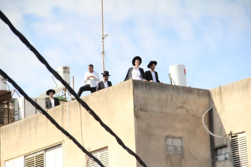הלוויית ר' ניסים קרליץ צילום דוד קשת (12)