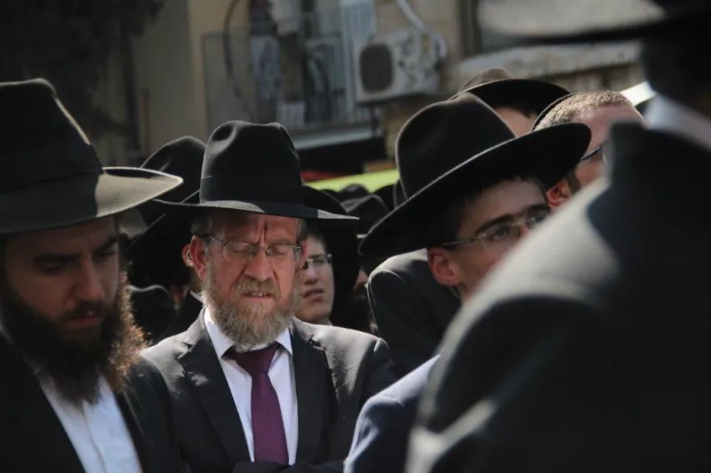 הלוויית ר' ניסים קרליץ צילום דוד קשת (13)