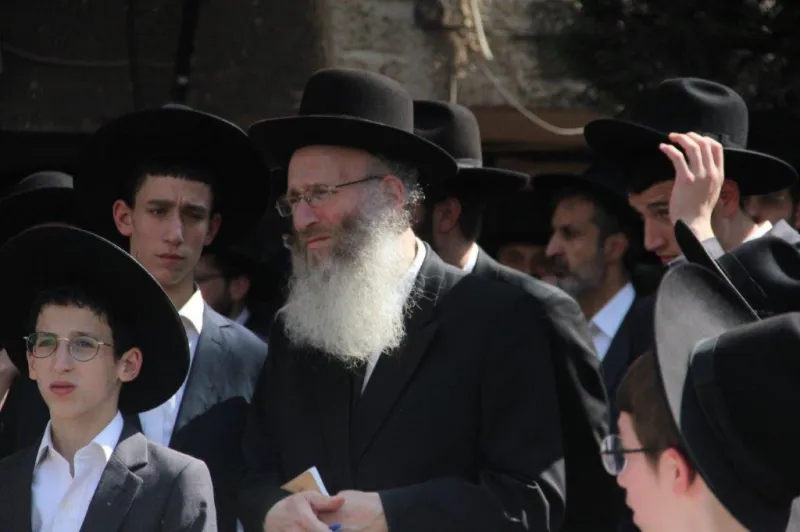 הלוויית ר' ניסים קרליץ צילום דוד קשת (15)