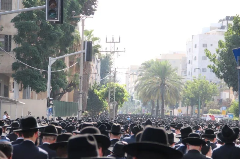 הלוויית ר' ניסים קרליץ צילום דוד קשת (26)