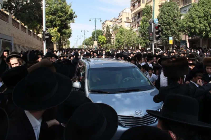 הלוויית ר' ניסים קרליץ צילום דוד קשת (28)