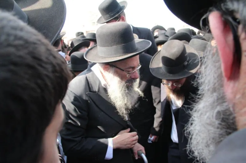 הלוויית ר' ניסים קרליץ צילום דוד קשת (32)