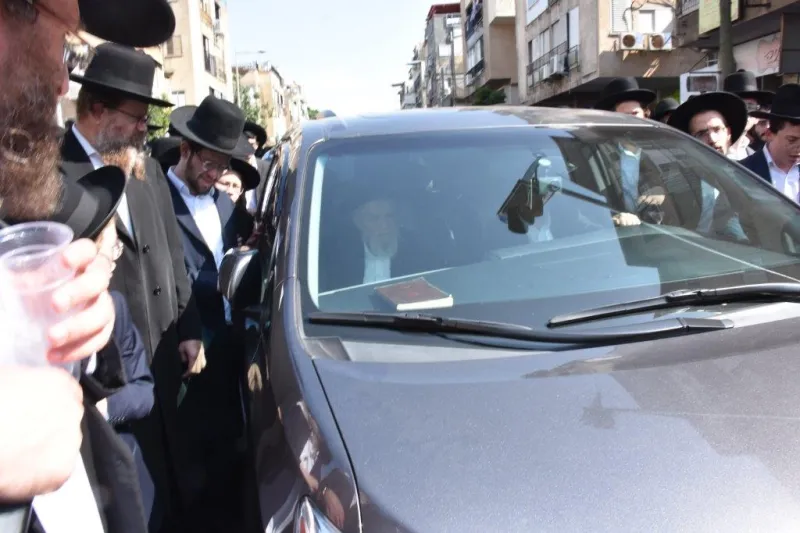 הלוויית ר' ניסים קרליץ צילום יהודה פרקוביץ (28)