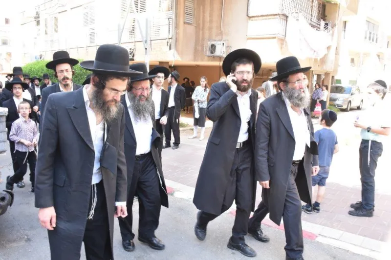 הלוויית ר' ניסים קרליץ צילום יהודה פרקוביץ (3)
