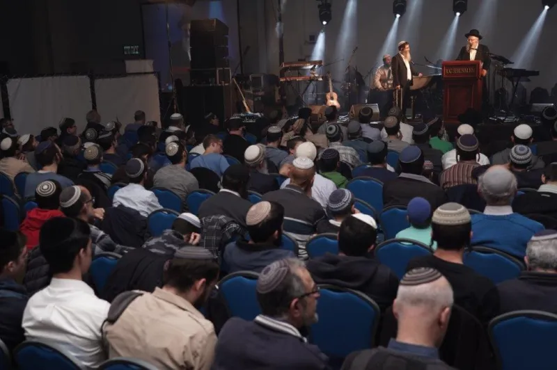 התוועדות ט''ו בשבט הרב יוסיפון צילום הלל מאיר (20)