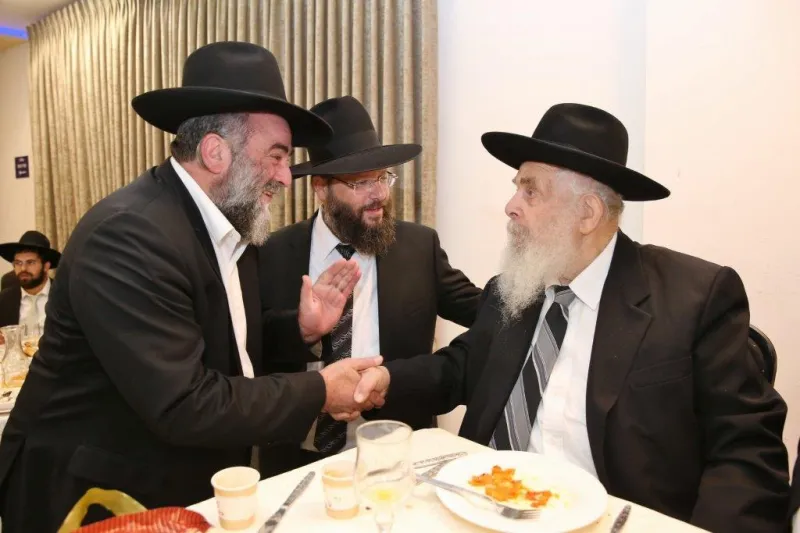 חתונה אריה מונק בית חם צילום יעקב כהן (15)
