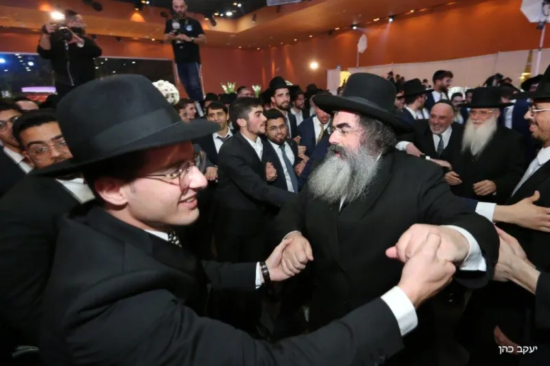 חתונת האדמו''ר רבי יחיאל אבוחצירא צילום יעקב כהן (26)