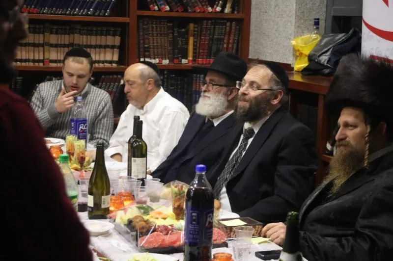 טו בשבט בדרך ה' צילום אבי מילר (23)