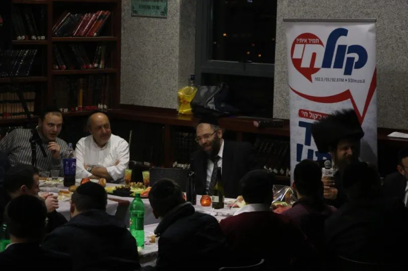 טו בשבט בדרך ה' צילום אבי מילר (29)